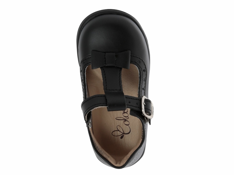 Zapato de piel para niña