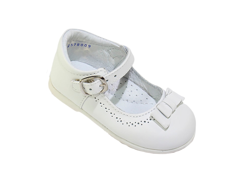 Zapato de piel para niña Zapato de piel para niña