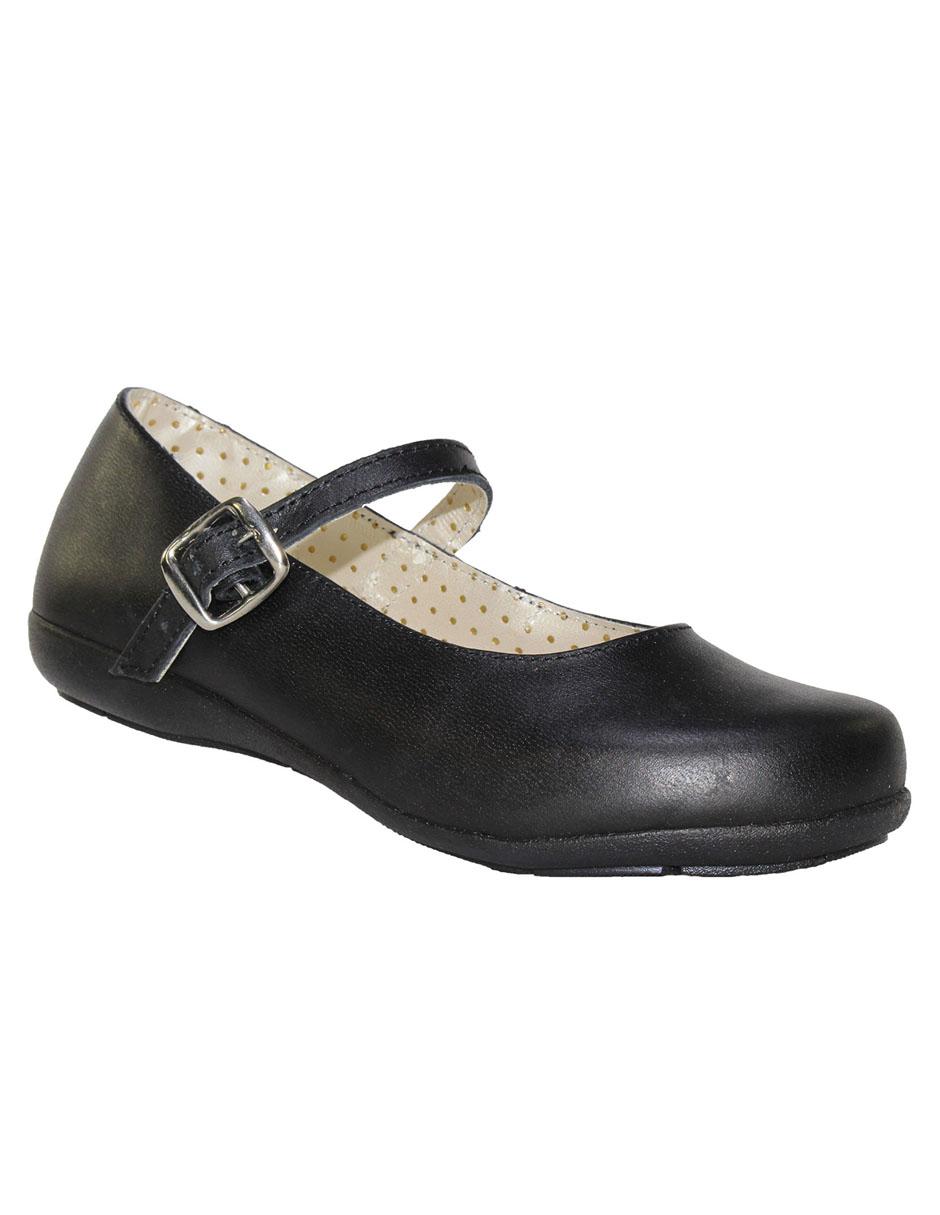 Zapato de piel para niña