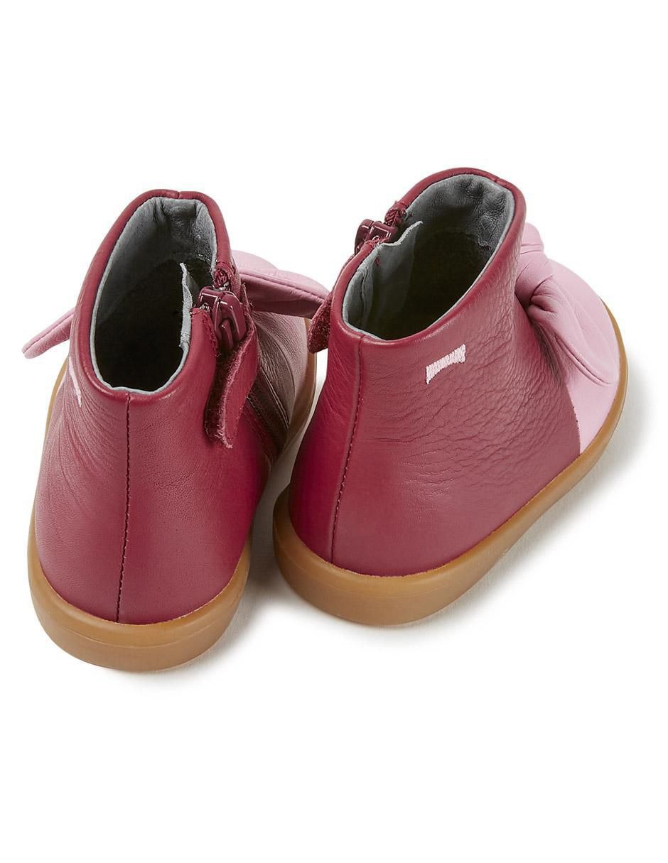 Bota de piel para niña