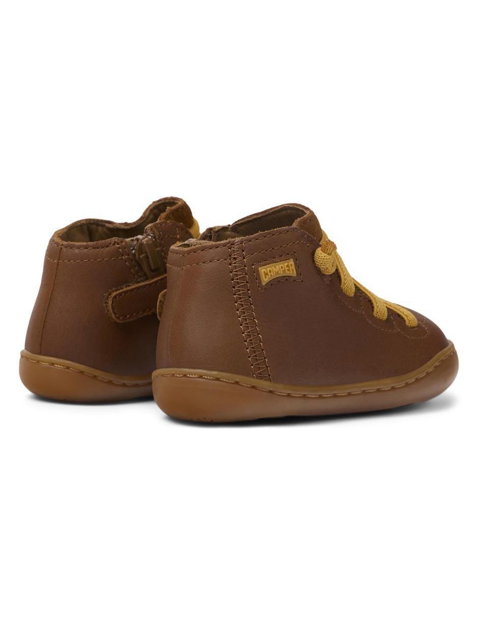 Bota de piel para niña