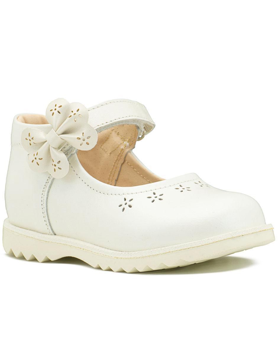 Zapato de piel para niña Zapato de piel para niña