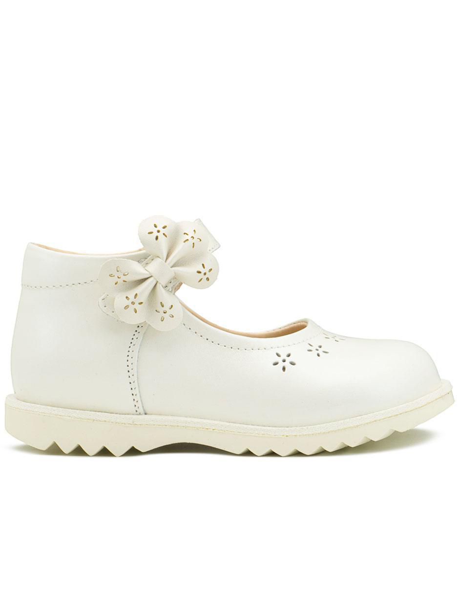 Zapato de piel para niña 3