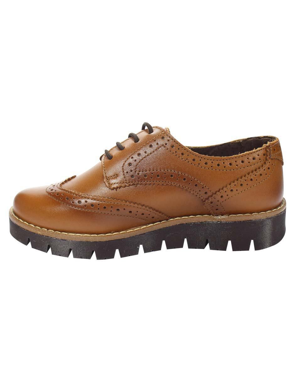 Zapato de piel para niña