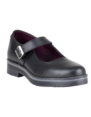 Zapato de piel para niña