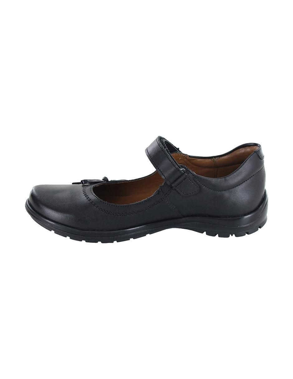 Zapato de piel para niña