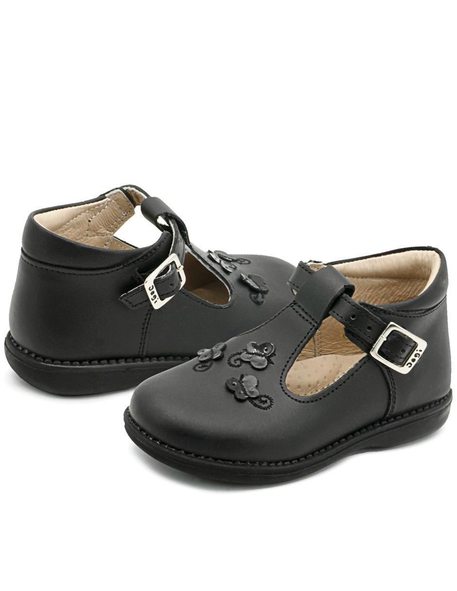 Zapato de piel para niña