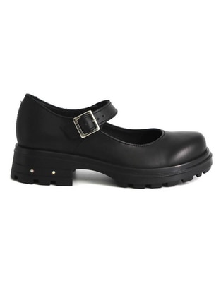 Zapato de piel para niña Zapato de piel para niña