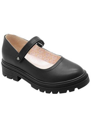 Zapato Trendy para niña Zapato Trendy para niña