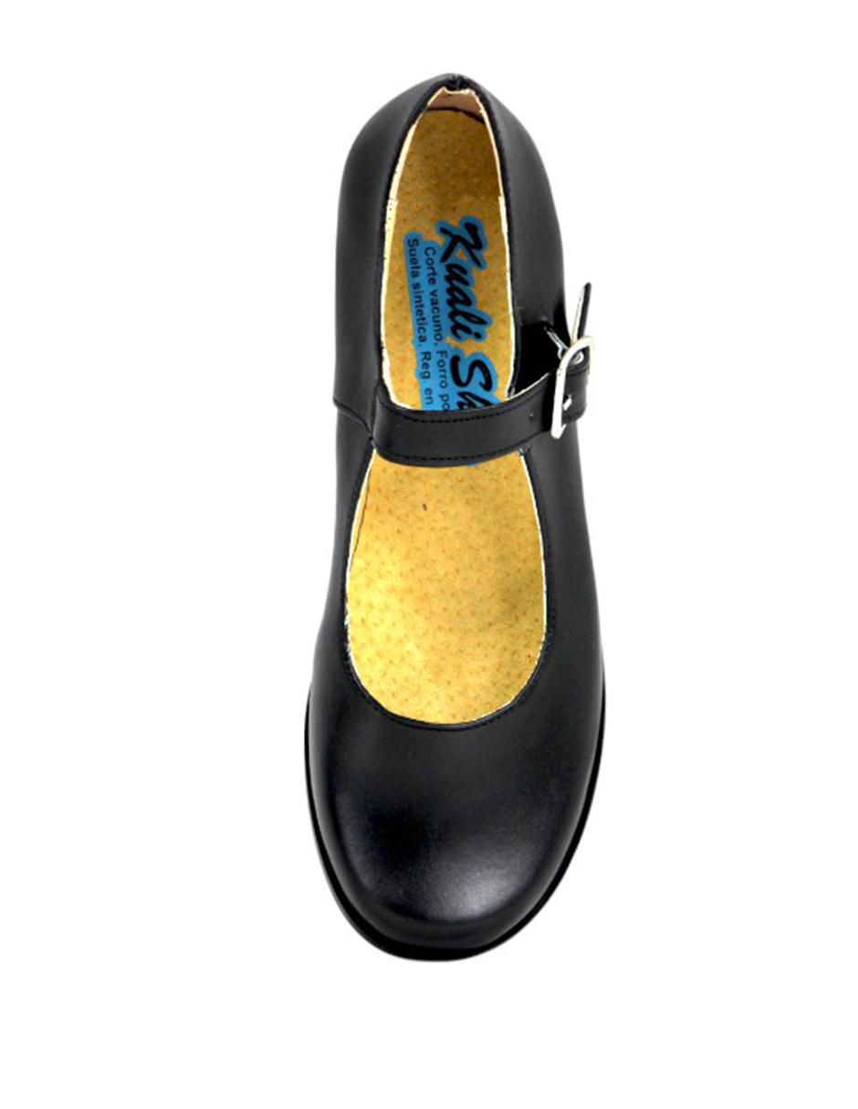 Zapato de piel para niña