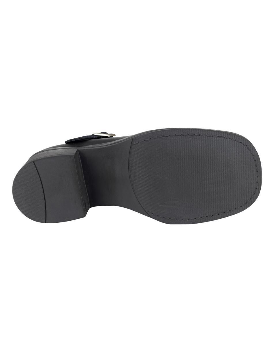 Zapato de piel para niña