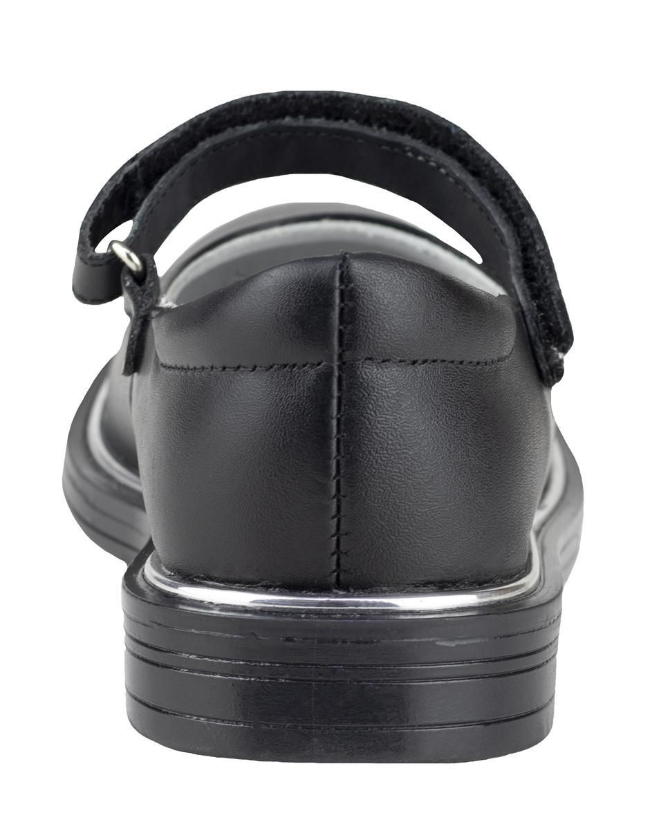 Zapato de piel para niña