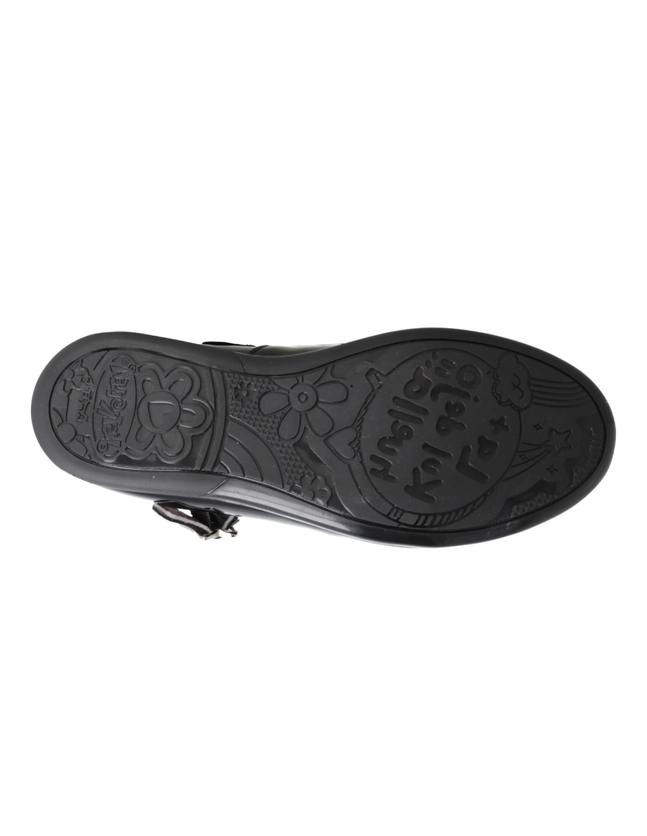 Zapato de charol para niña 4