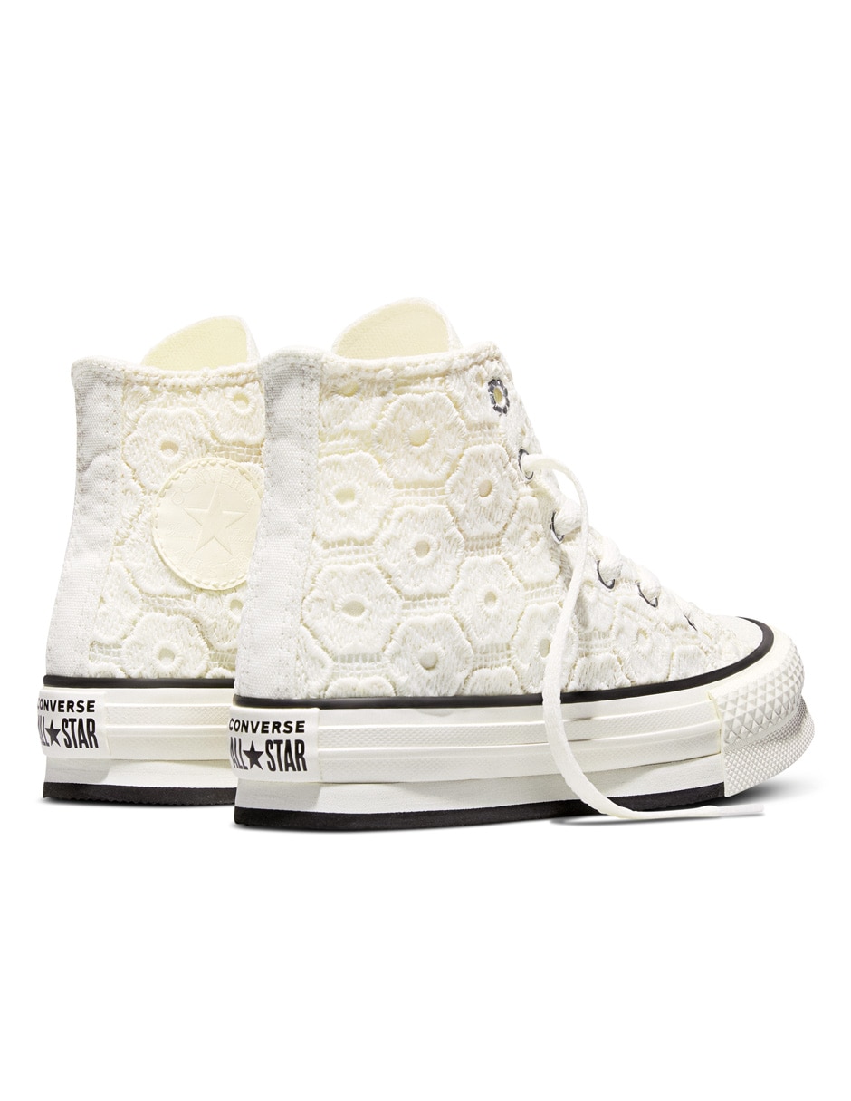 Tenis para niña crochet 4