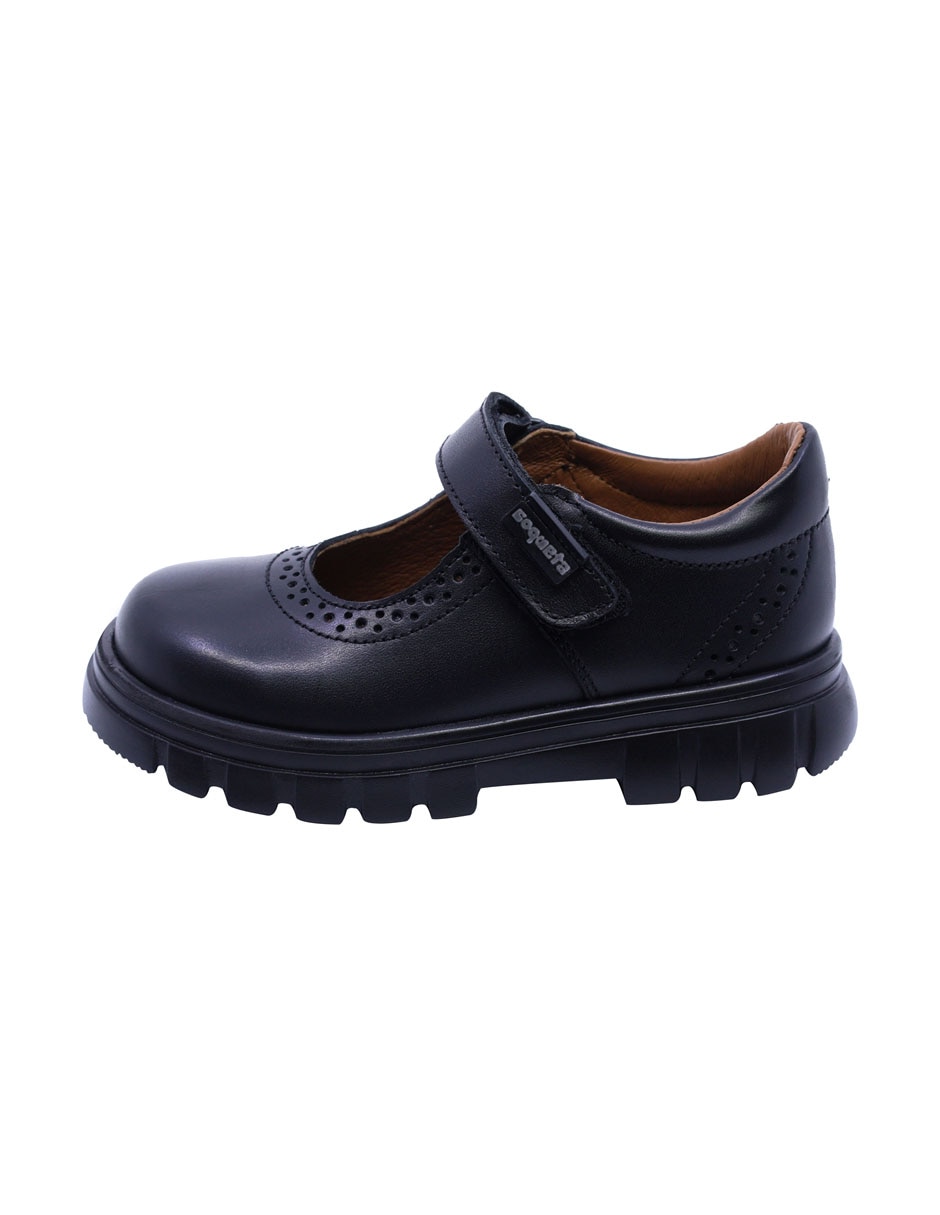 Zapato de piel para niña Zapato de piel para niña